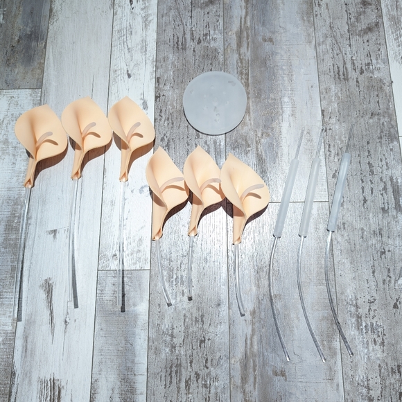 Vintage Lucite and Acrylic Calla Lilly & Cattail Floral Sculpture, Vintage Perma - Picture 7 of 10